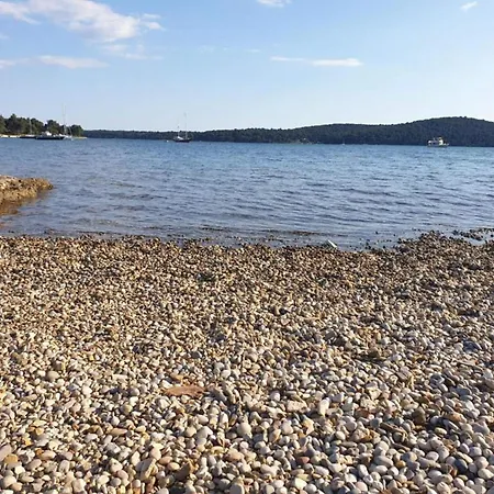 דירה In Near Bijeca מדולין