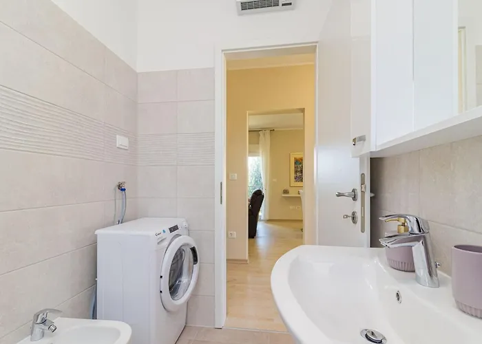 Apartament In Near Bijeca Medulin