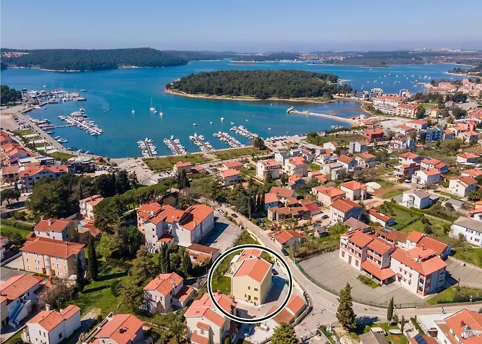 Apartament In Near Bijeca Medulin